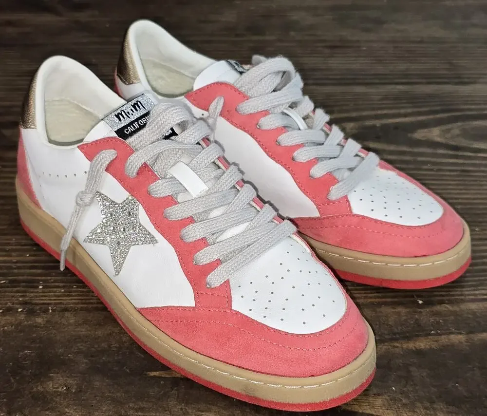 Mimi Women’s Avery Leather Sneaker White/Salmon Pink with Sparkly Star Size 8.5